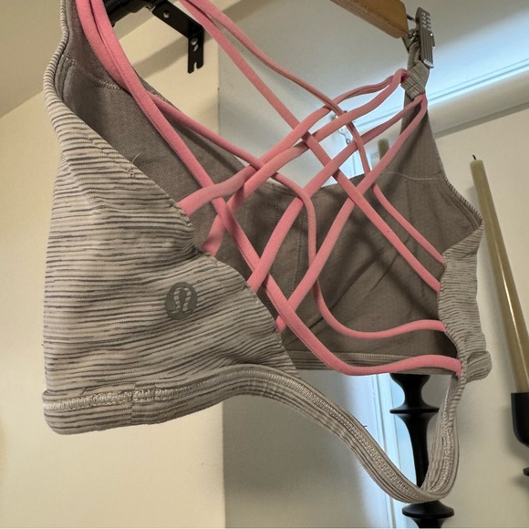 Lululemon Sports Bra Grey and Pink Like New - Picture 6 of 7